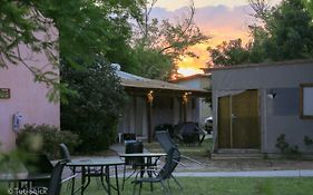 Mandara - Country Lodging